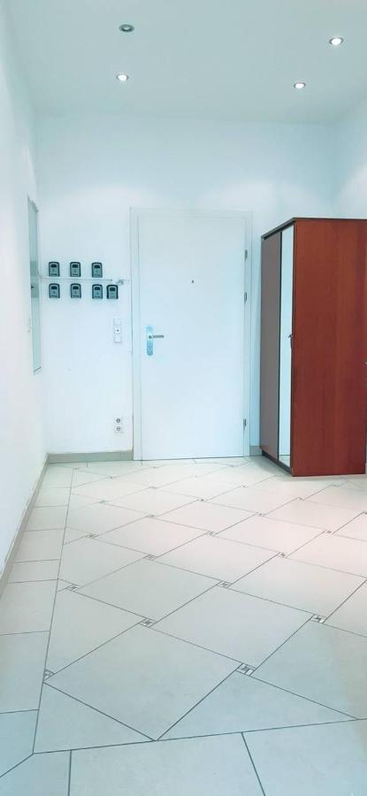 Deluxe Double Room Kp Βιέννη Εξωτερικό φωτογραφία